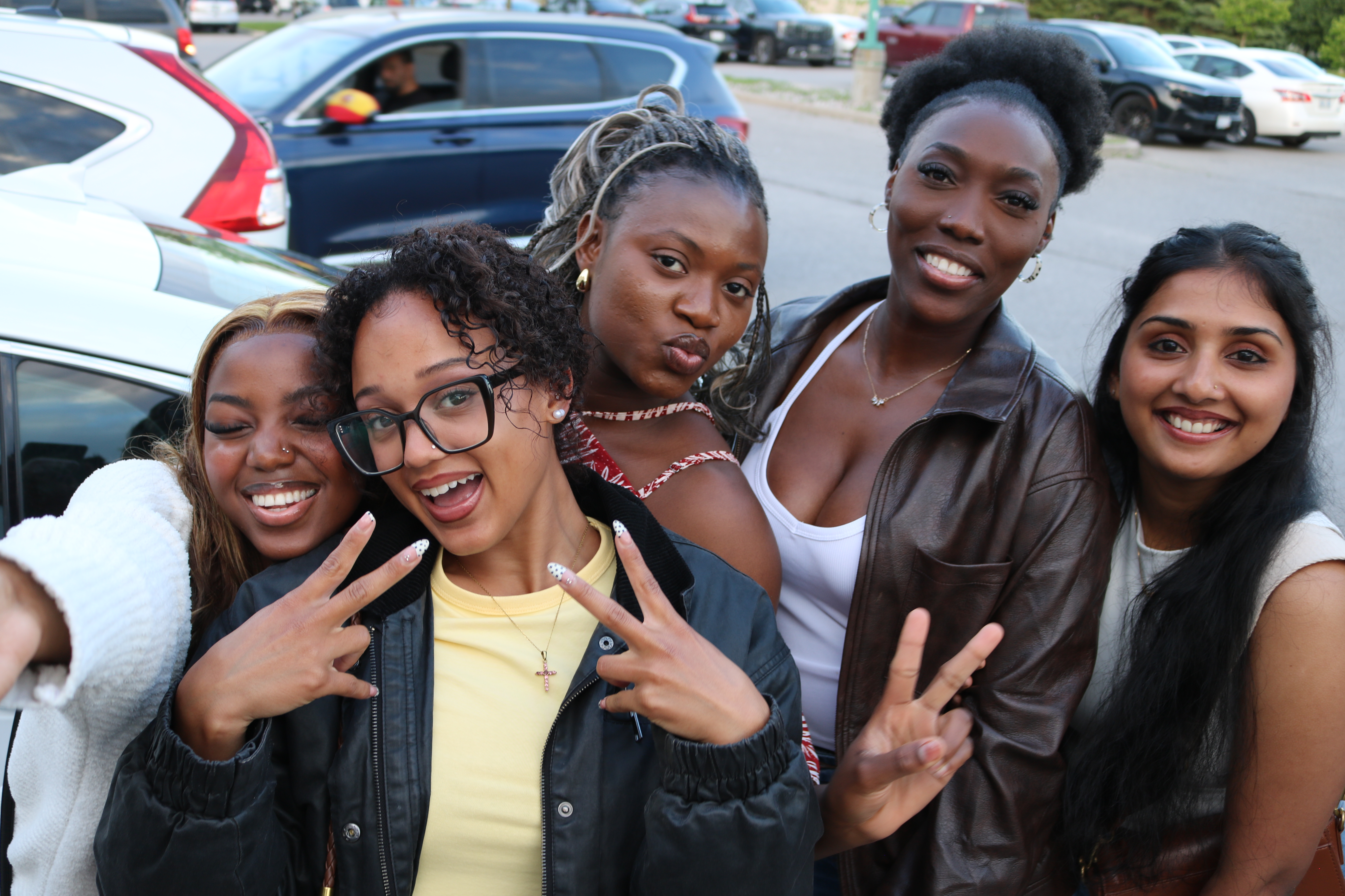 Girls Group Photo!